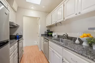 Photo #6: ML82039747 Listing