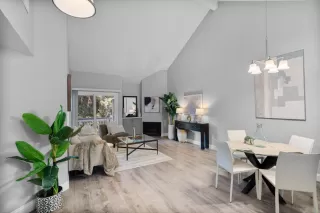 Photo #5: ML82039750 Listing 