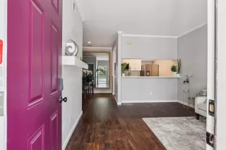 Photo #4: ML82039772 Listing 