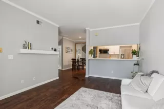 Photo #6: ML82039772 Listing 