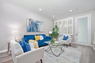 Photo #4: ML82039798 Listing 