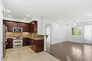 Photo #3: ML82039810 Listing 