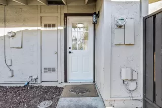 Photo #4: ML82039884 Listing 