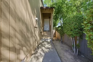 Photo #4: ML82039977 Listing