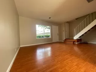 Photo #2: ML82040003 Listing 