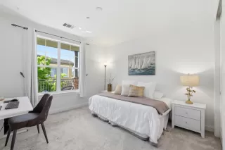 Photo #4: ML82040091 Listing 