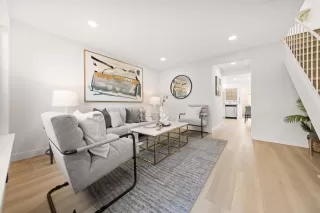 Photo #5: ML82040105 Listing