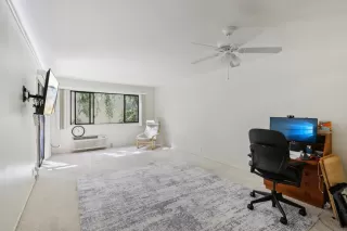 Photo #5: ML82040112 Listing