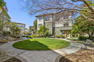 Photo #2: ML82040118 Listing