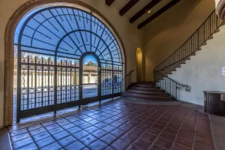 Photo #3: ML82040172 Listing 