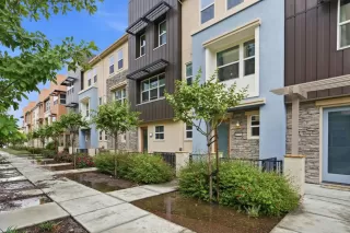 Photo #2: ML82040185 Listing 