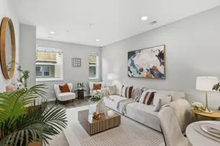 Photo #5: ML82040185 Listing 