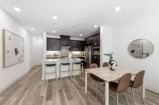 Photo #6: ML82040193 Listing 