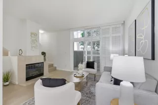 Photo #6: ML82040210 Listing 