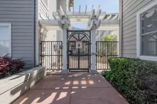 Photo #2: ML82040213 Listing 