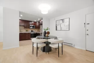 Photo #5: ML82040255 Listing