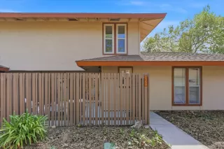 Photo #2: ML82040269 Listing 