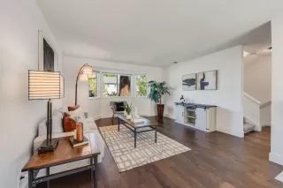 Photo #6: ML82040299 Listing 