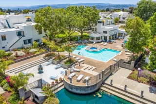 Photo #4: ML82040300 Listing 