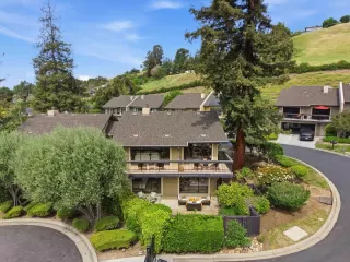 Photo #5: ML82040304 Listing