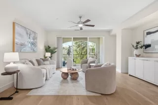 Photo #5: ML82040411 Listing