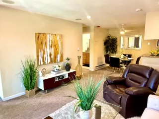 Photo #2: ML82040427 Listing 