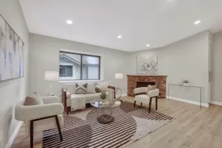 Photo #2: ML82040454 Listing 