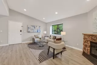 Photo #3: ML82040454 Listing 