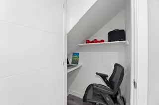 Photo #6: ML82040500 Listing