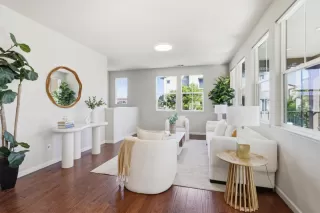 Photo #4: ML82040512 Listing 