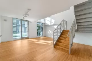 Photo #2: ML82040531 Listing 