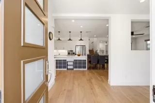 Photo #5: ML82040532 Listing 