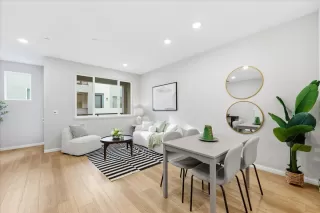 Photo #6: ML82040533 Listing 