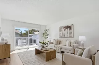 Photo #5: ML82040566 Listing 