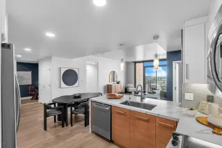 Photo #2: ML82040567 Listing 