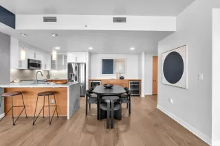 Photo #5: ML82040567 Listing 