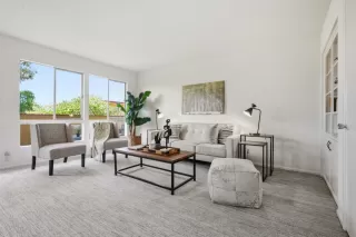 Photo #3: ML82040576 Listing