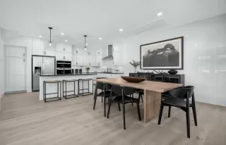 Photo #4: ML82040579 Listing 