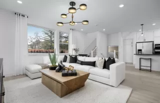 Photo #6: ML82040579 Listing 