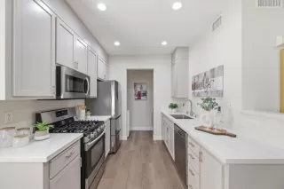 Photo #3: ML82040584 Listing