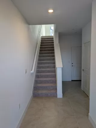 Photo #5: ML82040586 Listing 