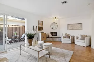 Photo #4: ML82040607 Listing 