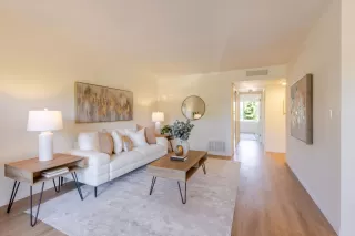 Photo #2: ML82040612 Listing 