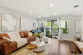 Photo #3: ML82040617 Listing