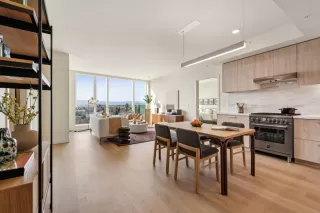 Photo #5: ML82040622 Listing 