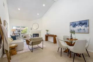 Photo #2: ML82040637 Listing