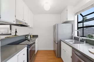 Photo #3: ML82040679 Listing 