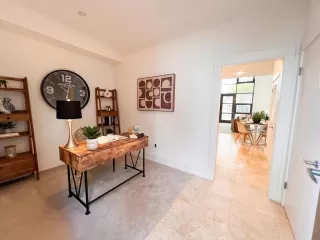 Photo #4: ML82040681 Listing 