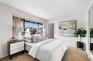 Photo #4: ML82040795 Listing