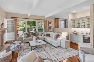 Photo #6: ML82040804 Listing